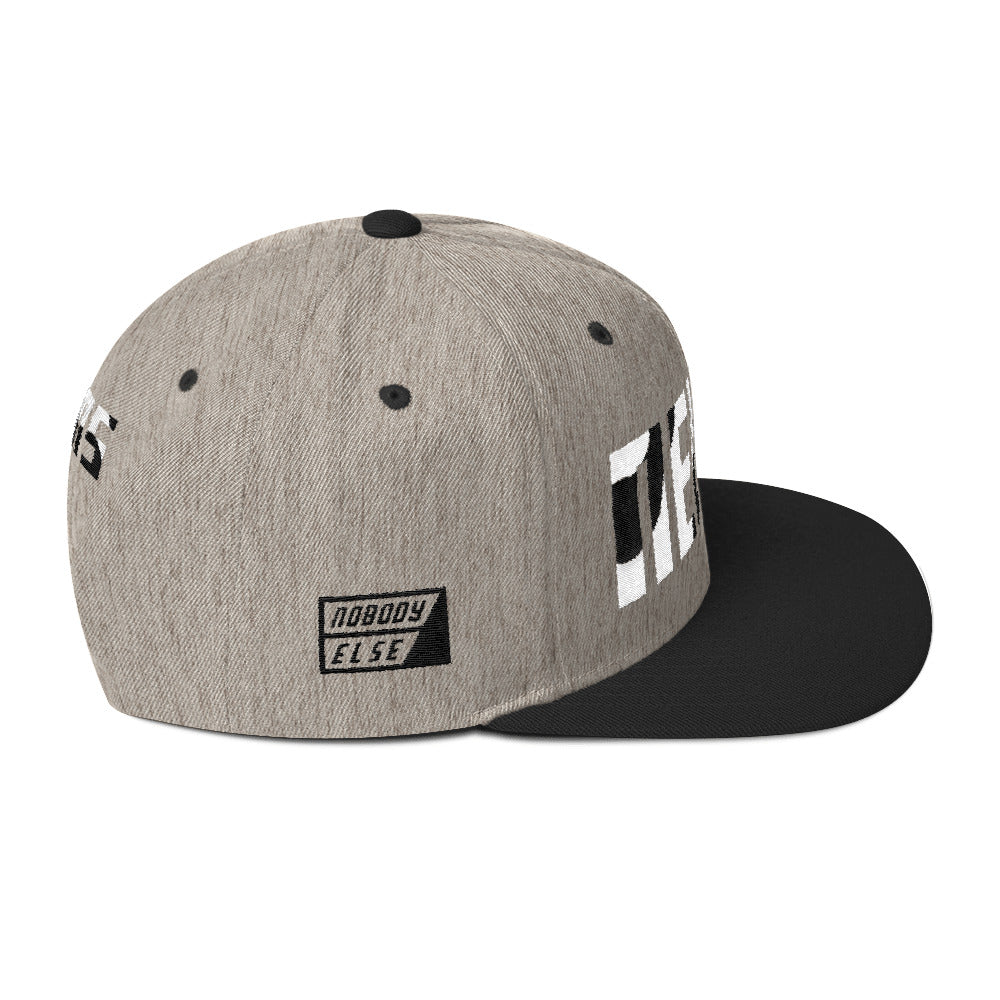 NELMS WHITE/BLACK ABSTRACT Snapback Hat